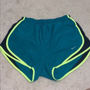 nike shorts